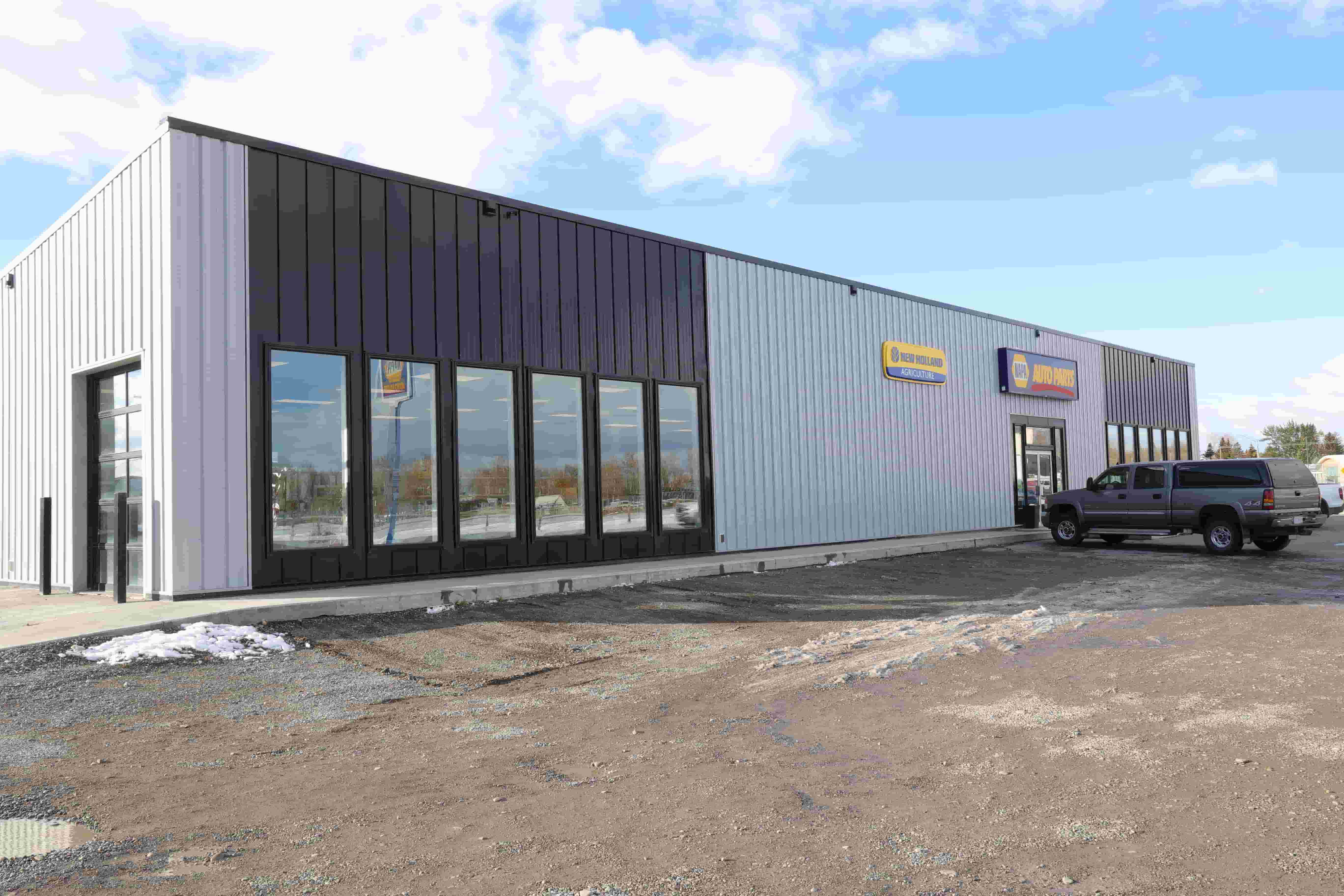 Chinook Equipment Pincher Creek